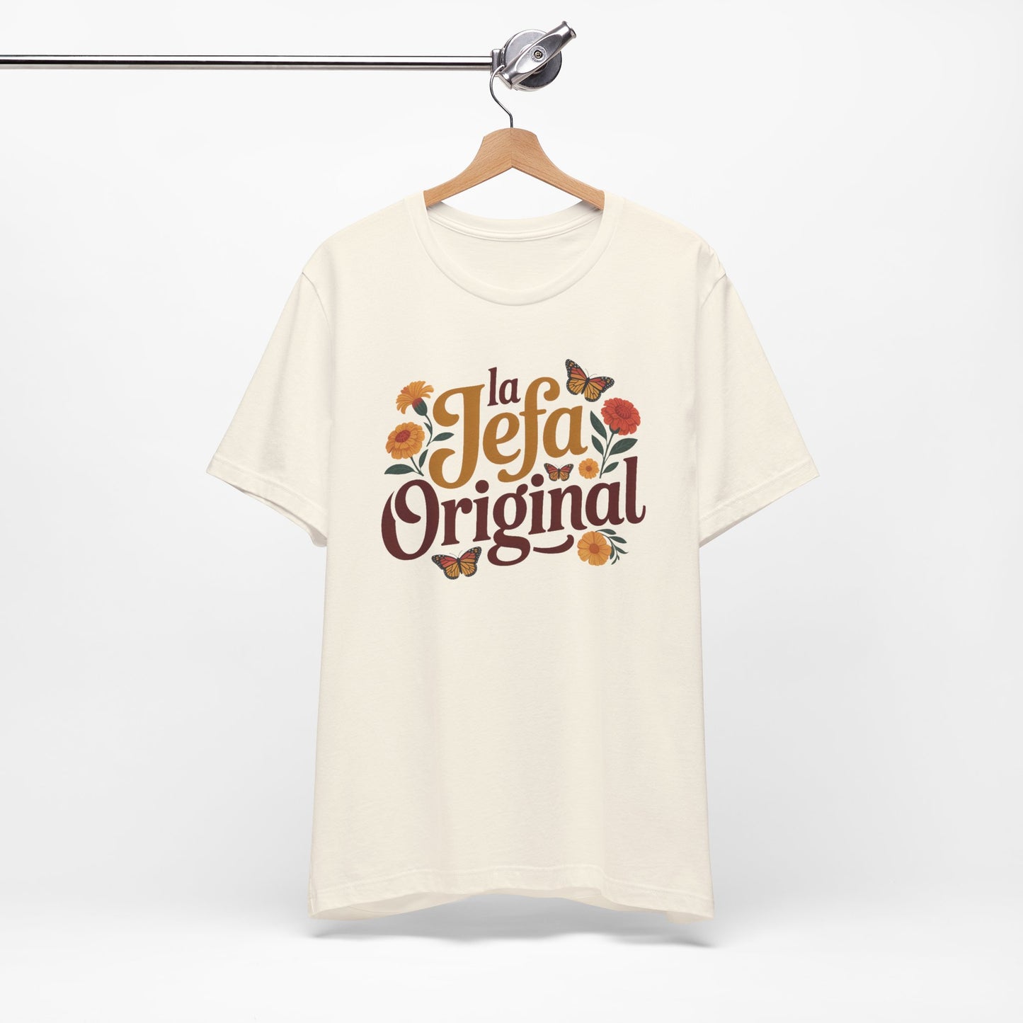 La Jefa Original T-Shirt - Latina Boss Lady Shirt - Hispanic Pride Tee - Empowerment Gift for Her - Spanish Saying Tshirt