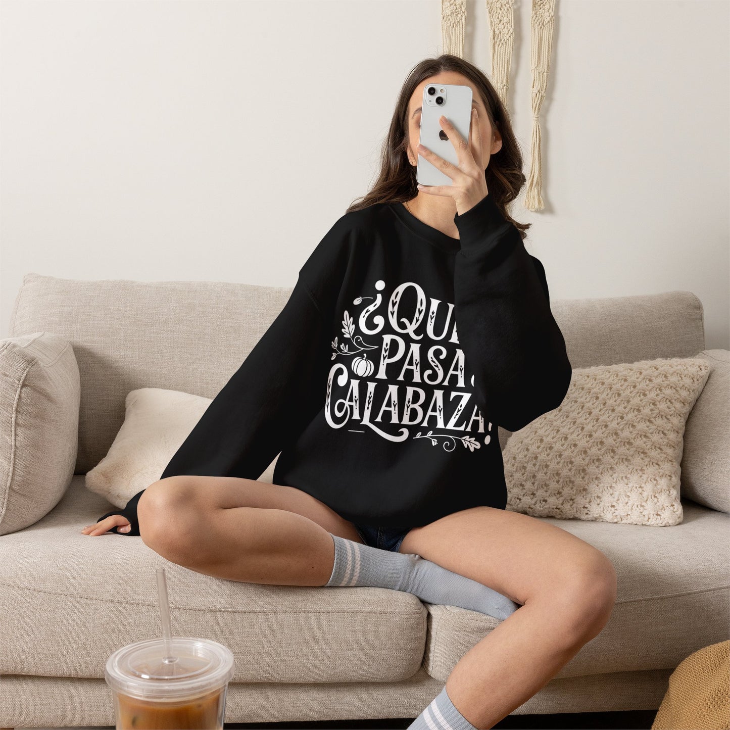 Que Pasa Calabaza Sweatshirt - Funny Hispanic Saying Gift - Latino Culture Bilingual Apparel - Pumpkin Spanish Shirt