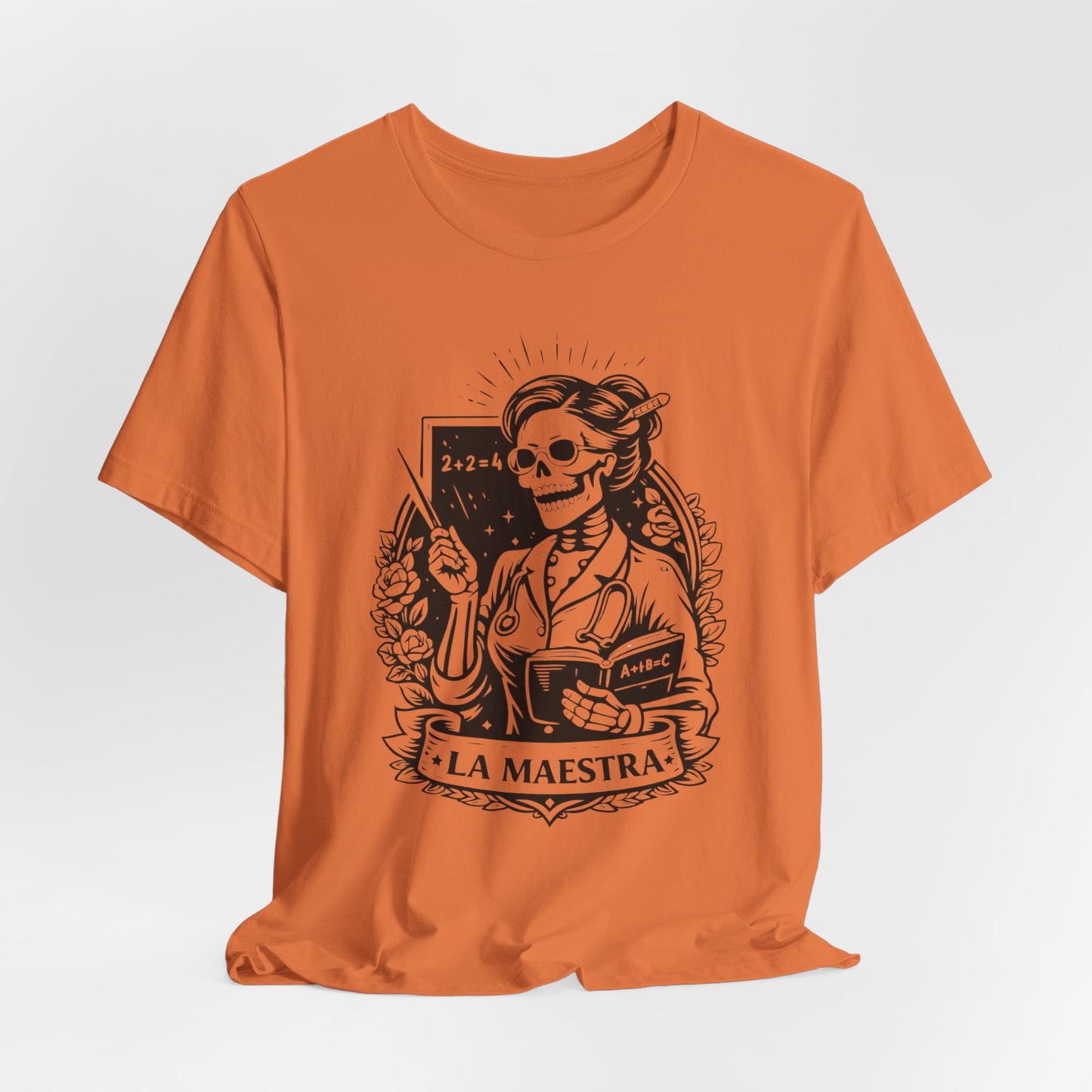 La Maestra T-Shirt - Teacher Gift Tee for Latina Educator - Professional Hispanic Teacher Shirt - Maestra Regalo