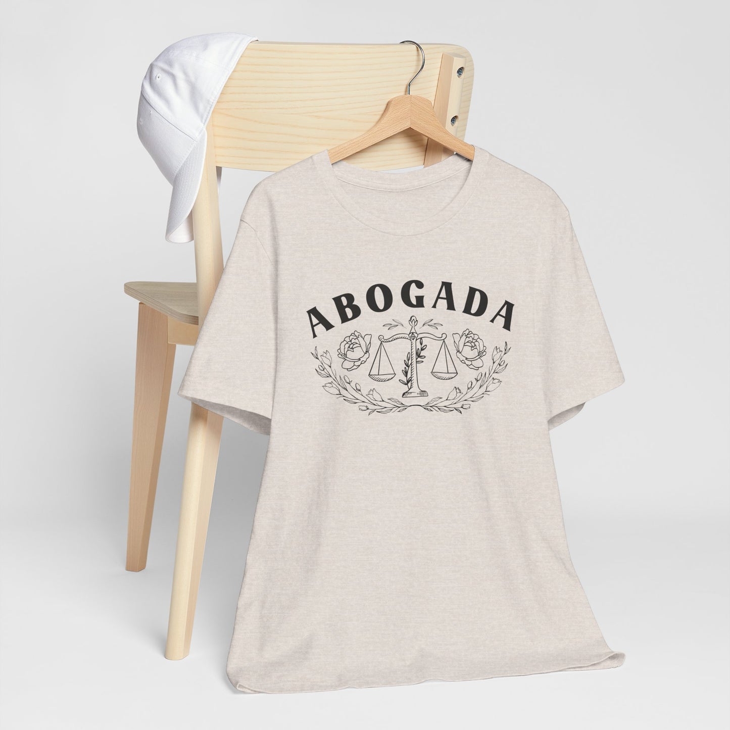 Abogada T-Shirt - Lawyer Latina Pride Tee - Mujer Abogada Gift - Hispanic Legal Queen Shirt - Latino Heritage