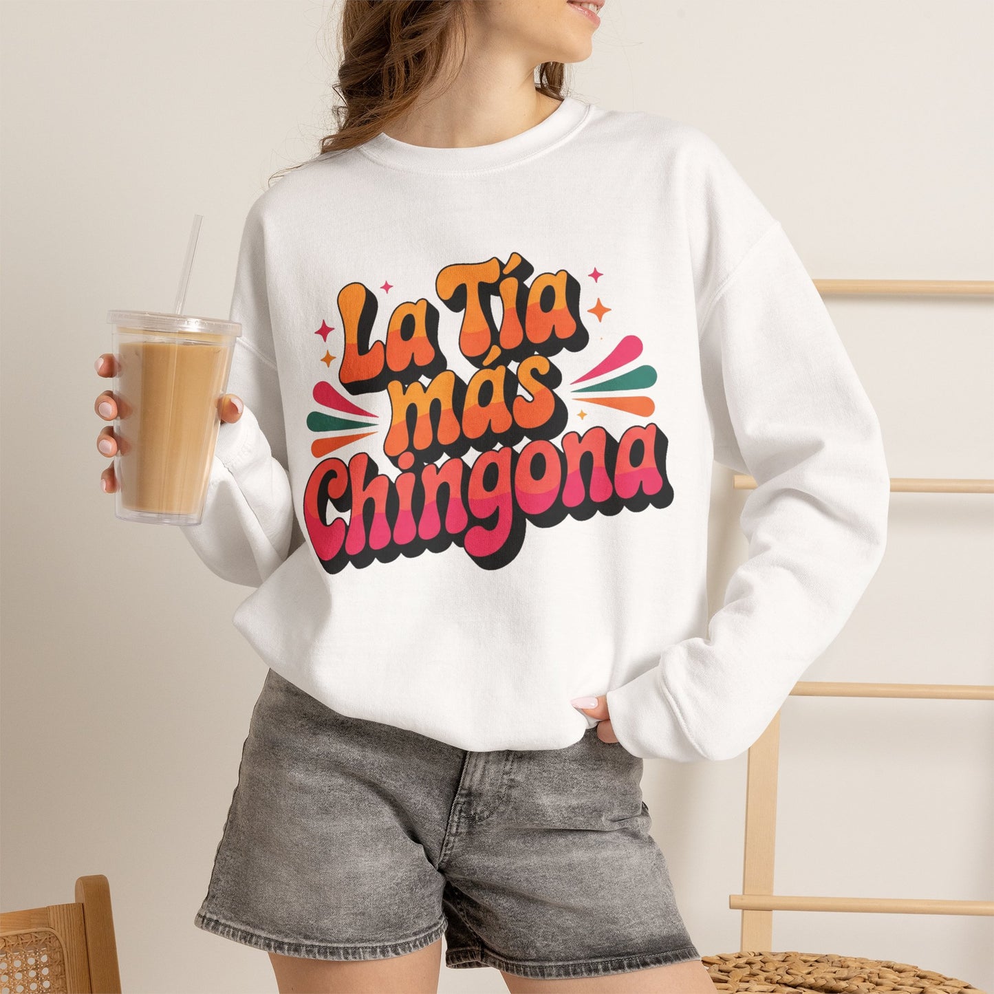 Tia Sweatshirt - Best Tia Ever Regalo Gift - Proud Tia Vida Pullover - Latino Family Gift - Mi Tia Favorita Sweater