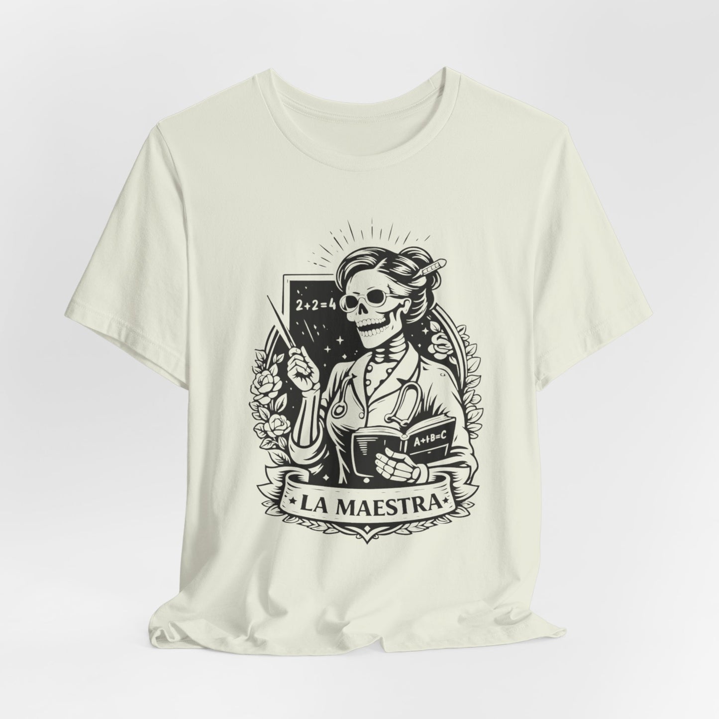 La Maestra T-Shirt - Teacher Gift Tee for Latina Educator - Professional Hispanic Teacher Shirt - Maestra Regalo