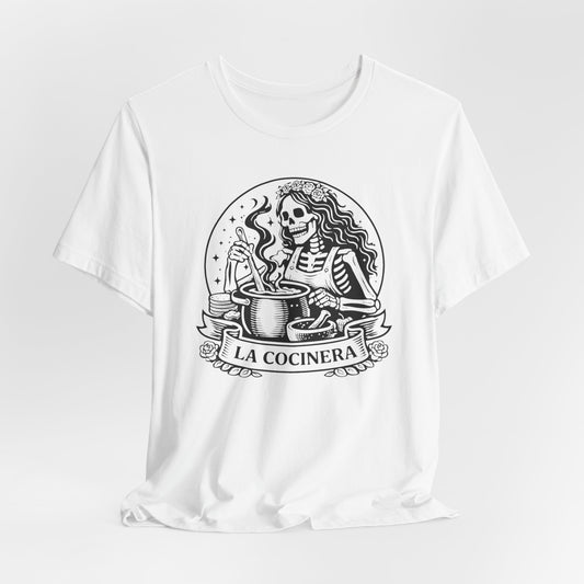 La Cocinera T-Shirt - Chef Latina Tee - Latino Heritage Gift - Hispanic Cook Shirt - Cocina Queen - Cooking Mama Gift