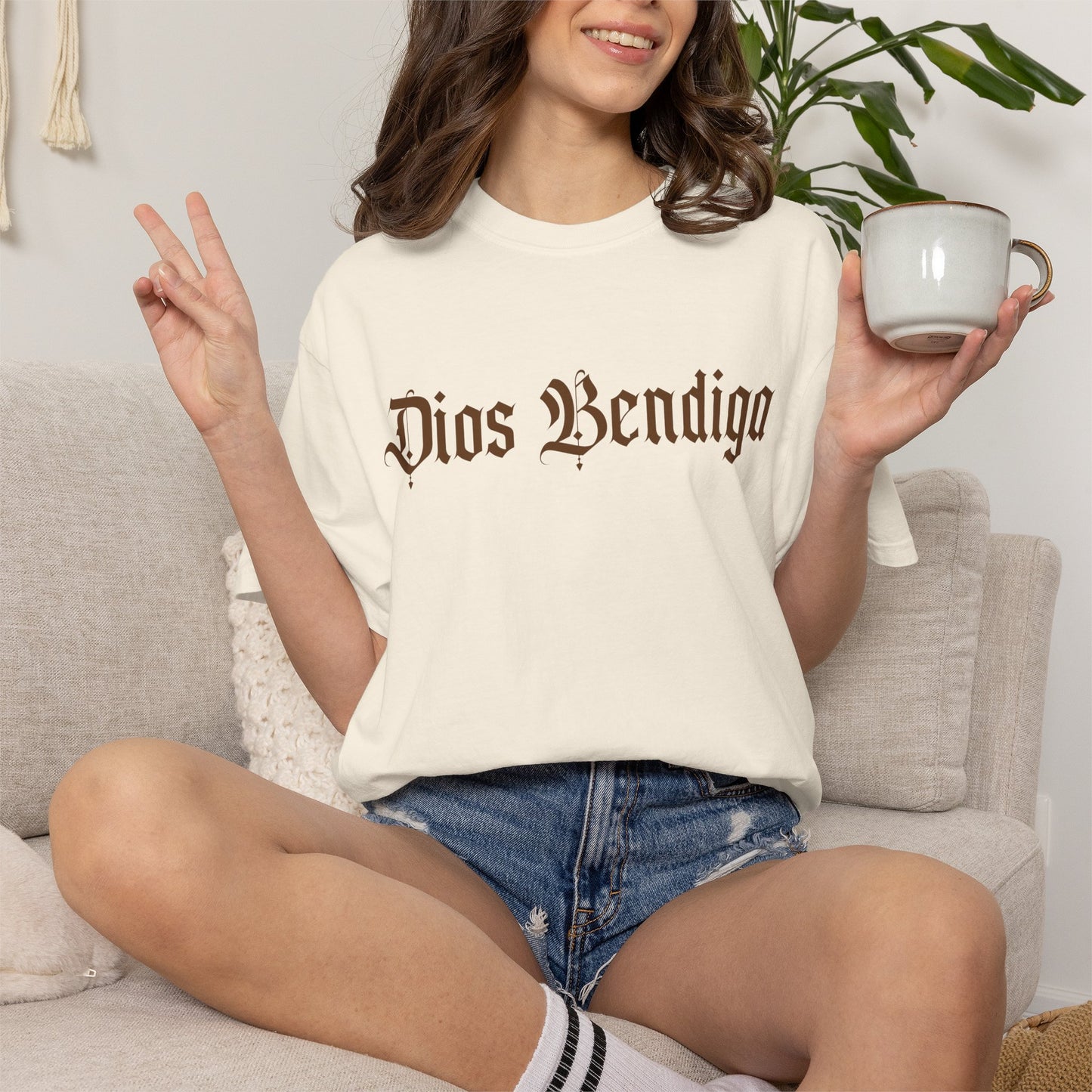 Dios Bendiga Shirt |  Chicano Streetwear Tee | Latino Graphic Tee | Camisa Cristiana | Comfort Colors T Shirt