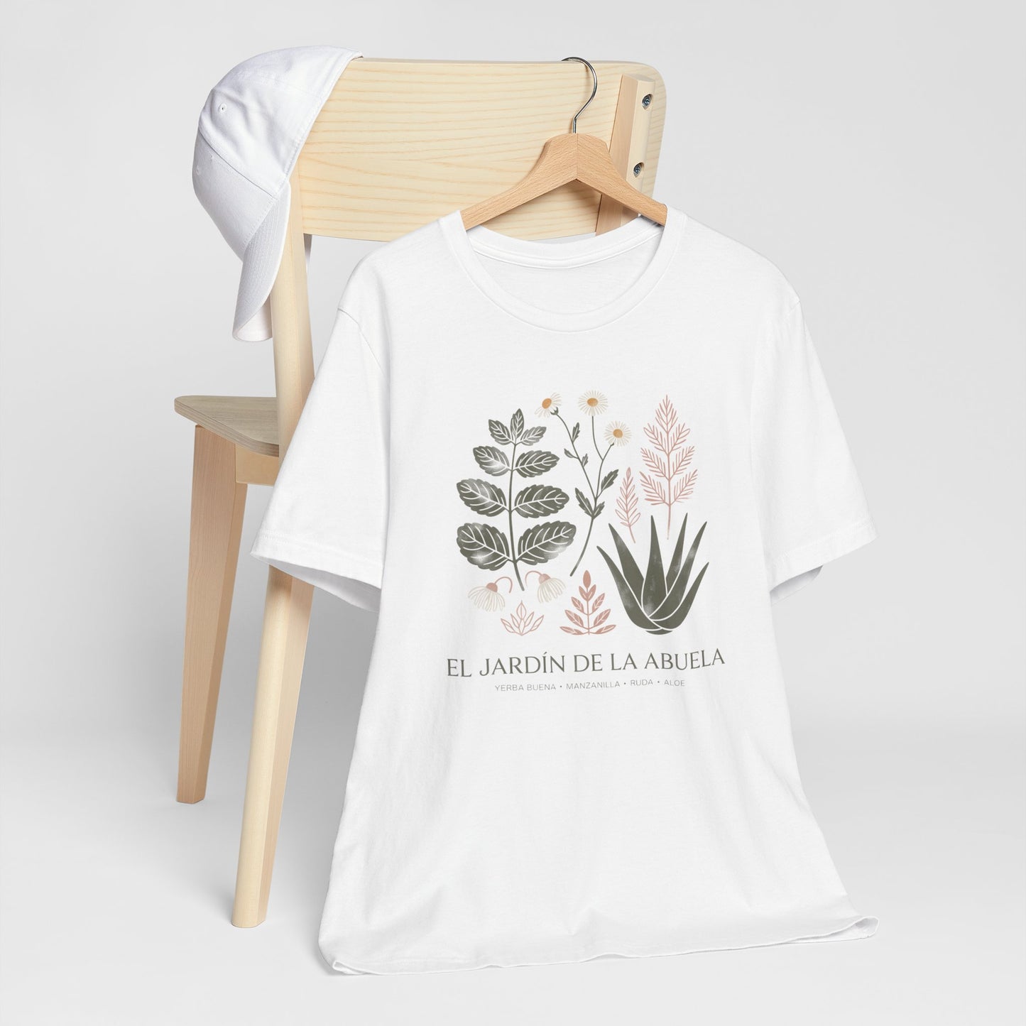 Abuelita T-Shirt - Latina Pride Shirt - Spanish Gift for Her - Regalos para Mujer - Grandmother Tee