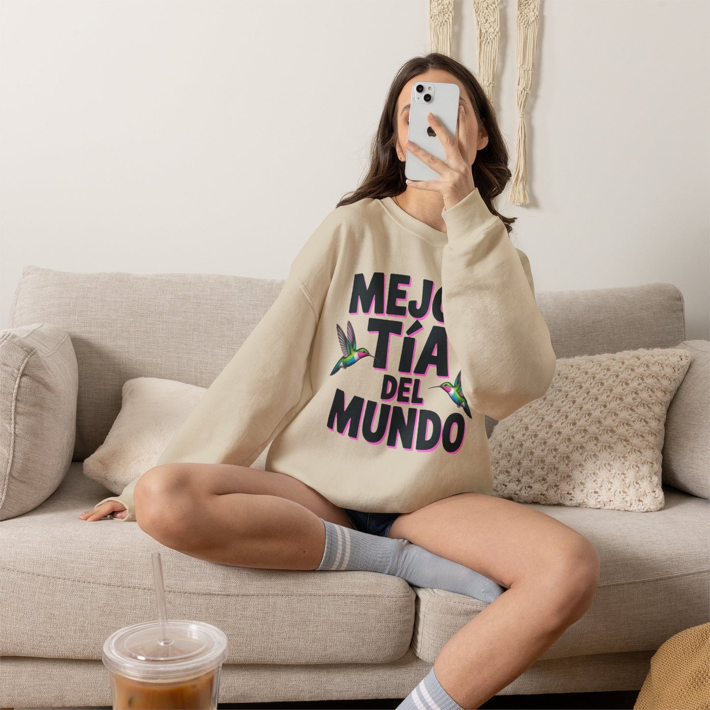 Tia Sweatshirt - Proud Tia Gift - Latino Family Sweater - Spanish Aunt Gift - Tia Querida - Mi Tia Favorita