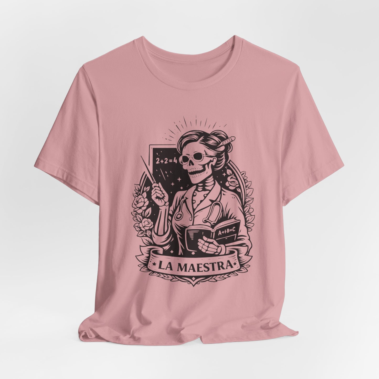 La Maestra T-Shirt - Teacher Gift Tee for Latina Educator - Professional Hispanic Teacher Shirt - Maestra Regalo