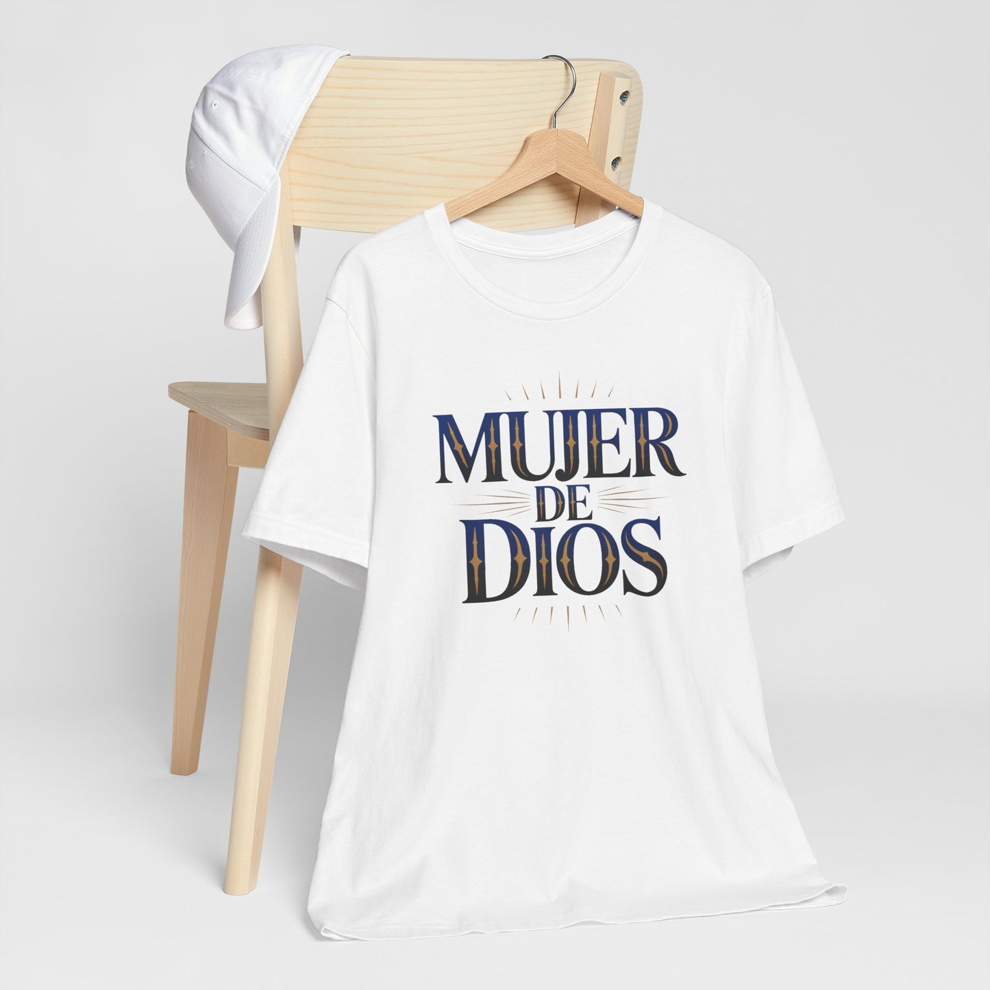 Mujer de Dios T-Shirt - Christian Latina Faith Tee - Spanish Religious Gift - Catholic Women Shirt - Fe Cristiana