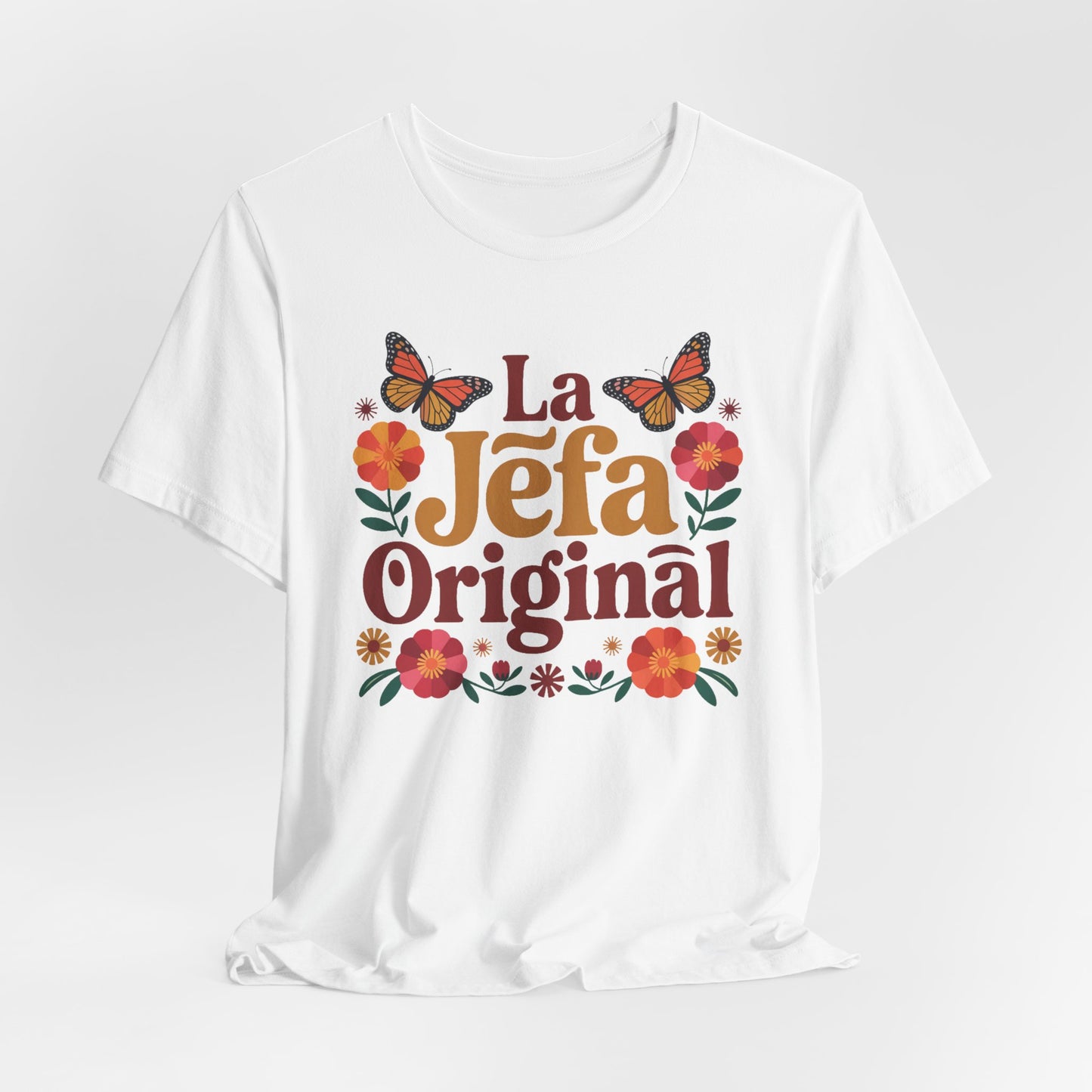 La Jefa T-Shirt - Latina Boss Lady Shirt - Mujer Fuerte Empowerment Tee - Hispanic Boss Babe Gift for Her