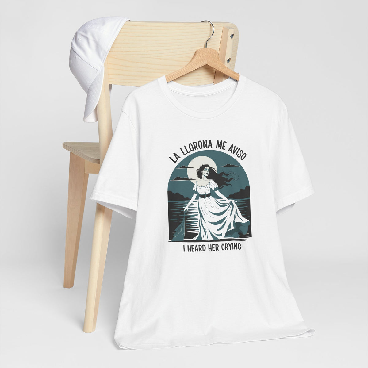 La Llorona Me Avisó Tee - Funny Mexican Folklore Shirt - Latino Halloween Gift