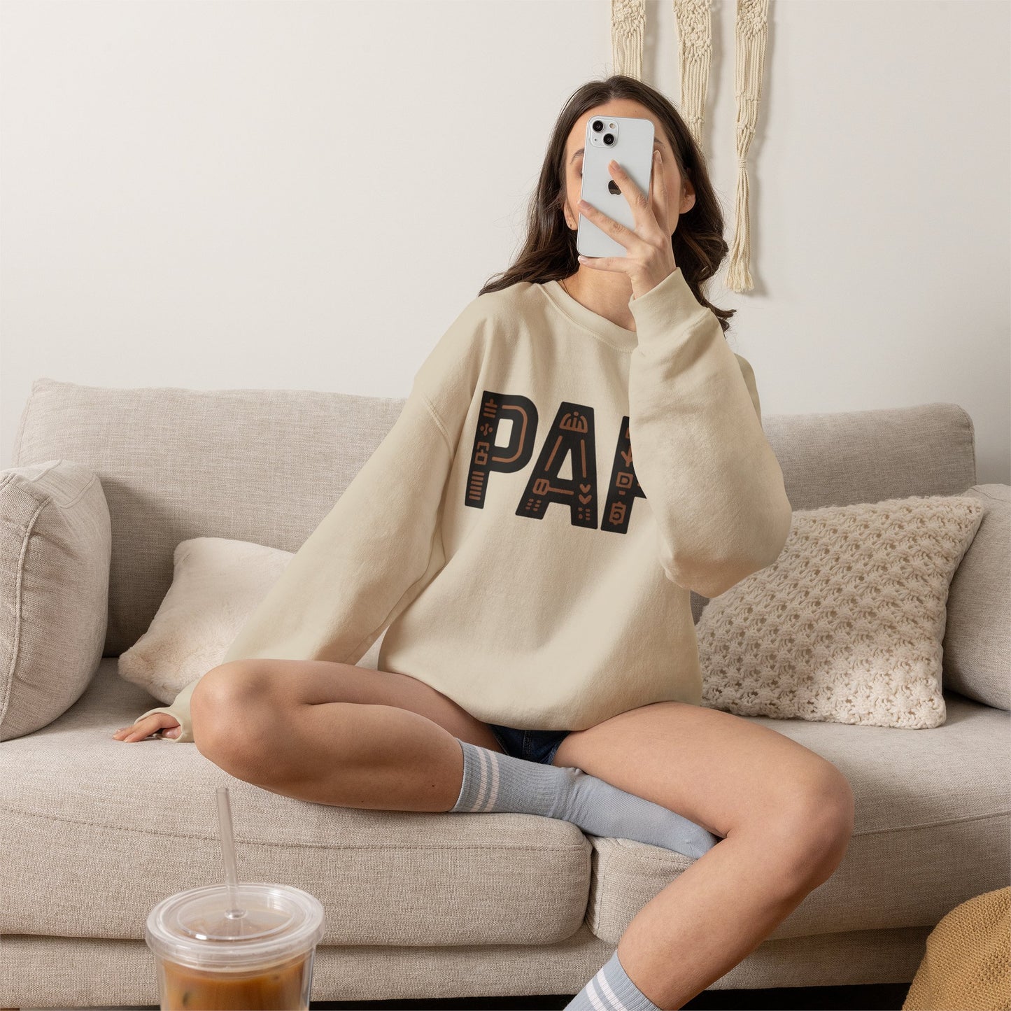 Papi Sweatshirt - Latino Dad Gift - Spanish Father Pullover - Papi Regalo - Hispanic Family Shirt - Daddy Sweatshirt