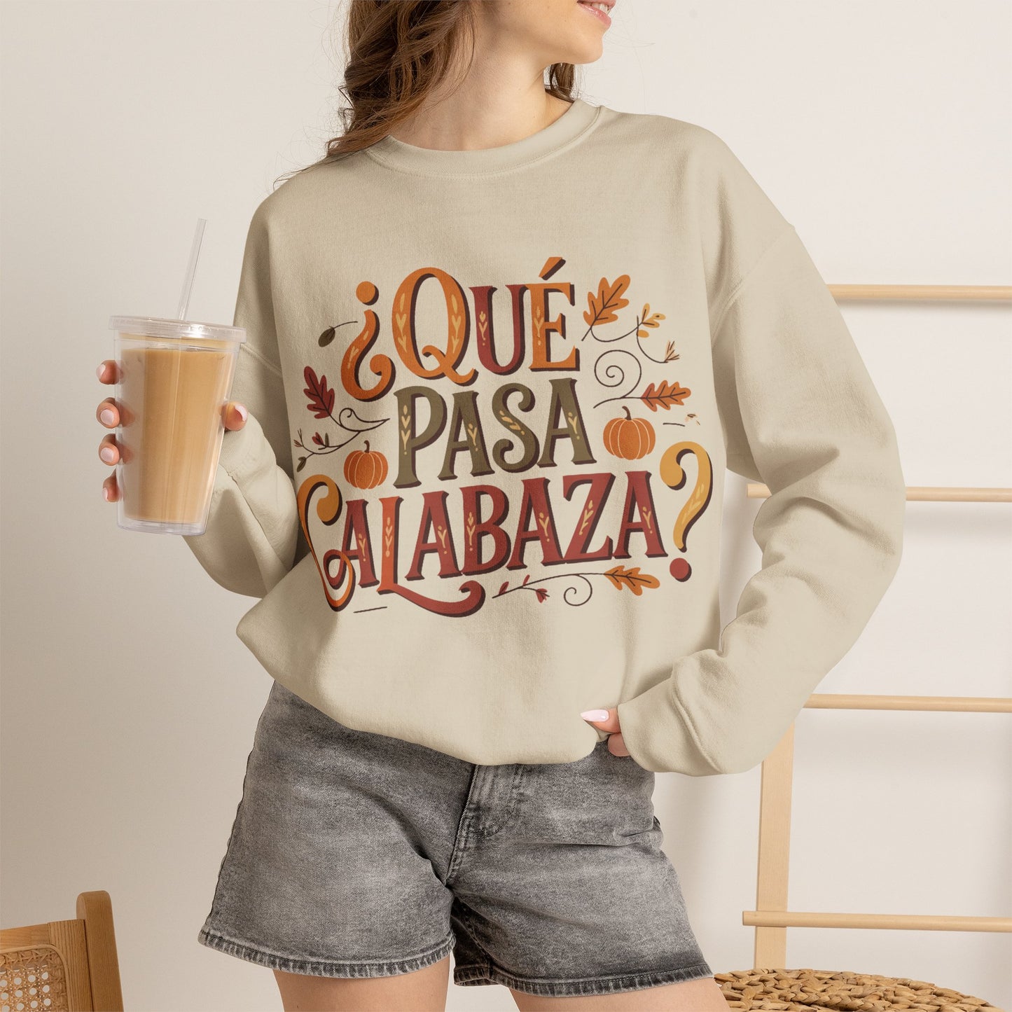 Que Pasa Calabaza Sweatshirt - Hispanic Heritage Fall Phrase - Latino Culture Pumpkin Season Shirt - Autumn Spanish Gift
