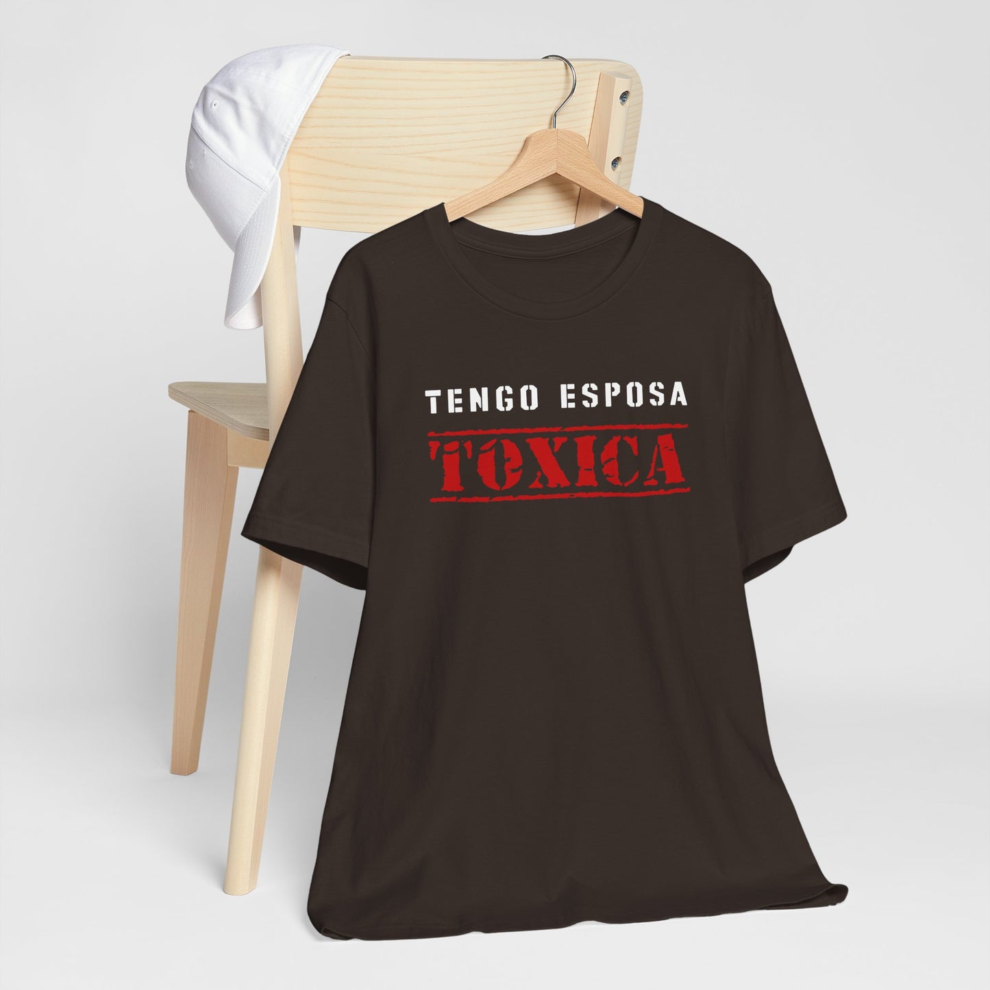 Tengo Esposa Toxica Shirt | Husband Tee | Regalos para Esposo | Camiseta para Hombre